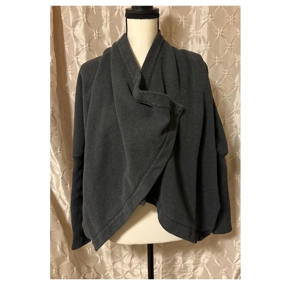 Lululemon It Makes Two Wrap Heathered Black Gray Fleece Open Front